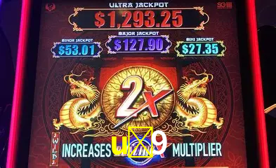 Roulette Table u-9